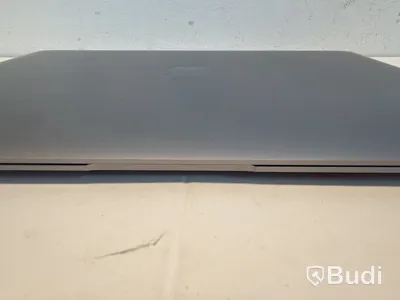 Apple MacBook Air laptop, i3, 8 GB RAM