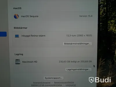 Apple MacBook Air laptop, i3, 8 GB RAM