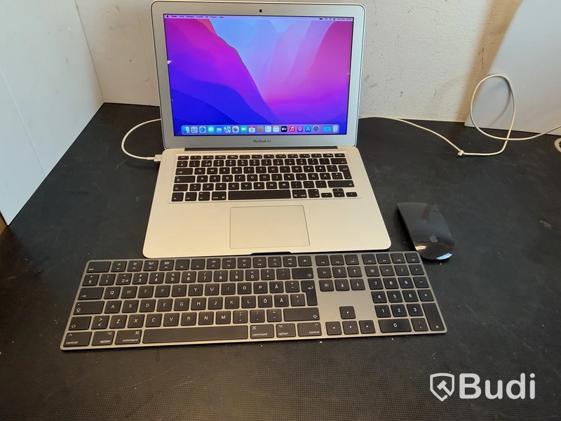 MacBook Air 13-inch, 2017, i5, 8 GB