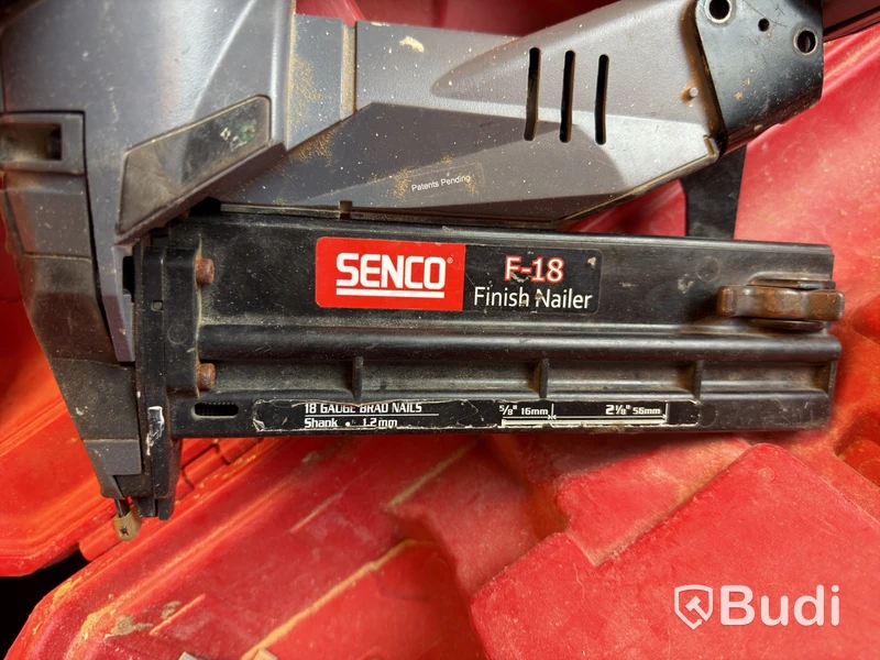 Dyckertpistoler Senco, 2 st, 18 V (rep-objekt)