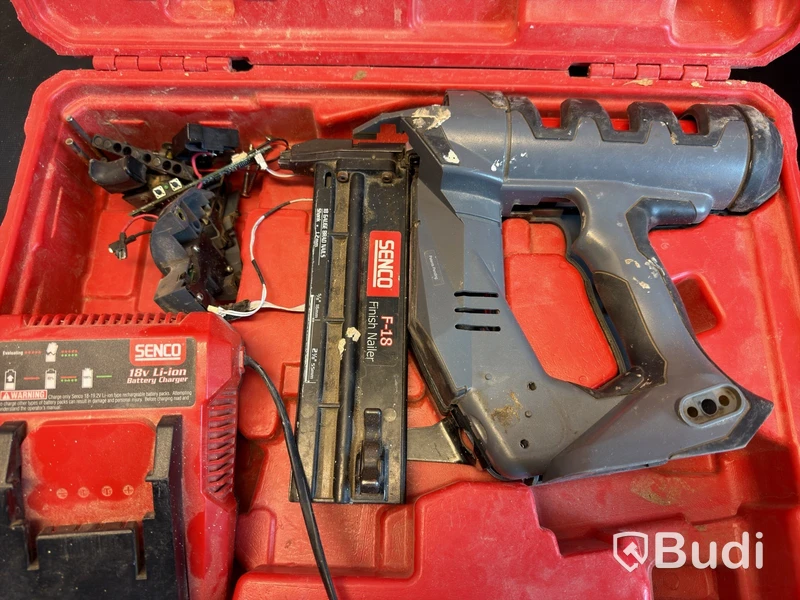 Dyckertpistoler Senco, 2 st, 18 V (rep-objekt)