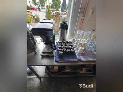 Cafétillbehör, kaffebryggare och servering