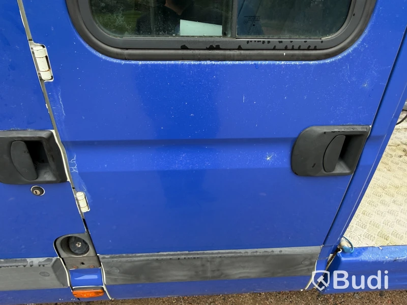 Dragbil Iveco Daily 40C18 -2009 & Trailer