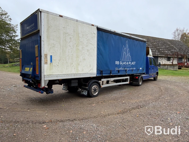 Dragbil Iveco Daily 40C18 -2009 & Trailer
