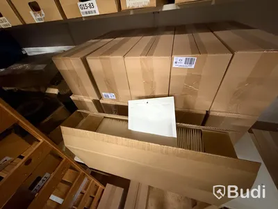 Lot of packaging materials, boxes and padded envelopes