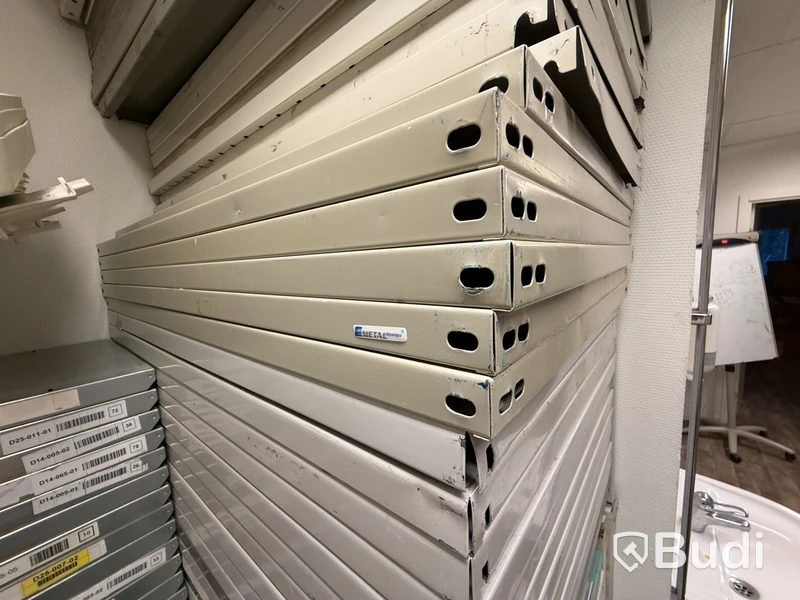Lot of shelf boards, 70 pcs. Compatible with BIFAB and other brands