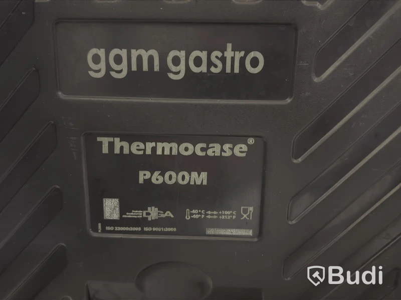 Mattransportboxar, fyra Thermobox och en Thermocase
