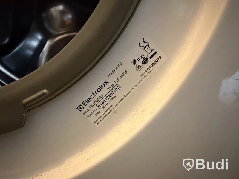 Tvättmaskin samt torktumlare, Electrolux