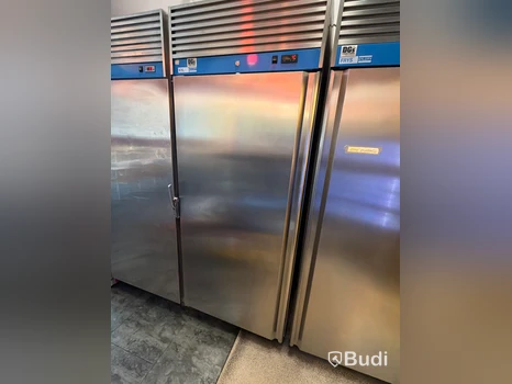 KylCity refrigerator and freezer cabinets, stainless steel