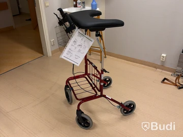 Gåbord, fyrhjuligt med underarmsstöd