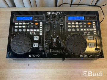 DJ-konsol Skytec STX-110, dubbla CD-spelare