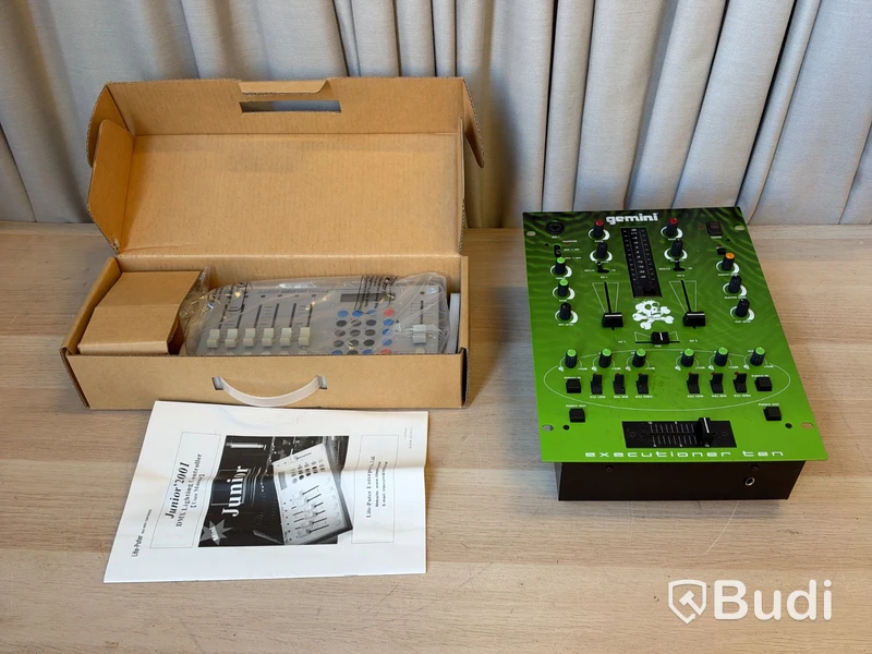Gemini Executioner Ten DJ mixer and DMX controller