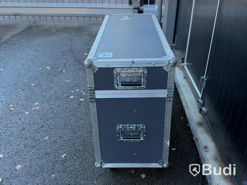 Flight Case Amptown Cases | 1 Samsung Monitor - Defective | 125x47x89 cm