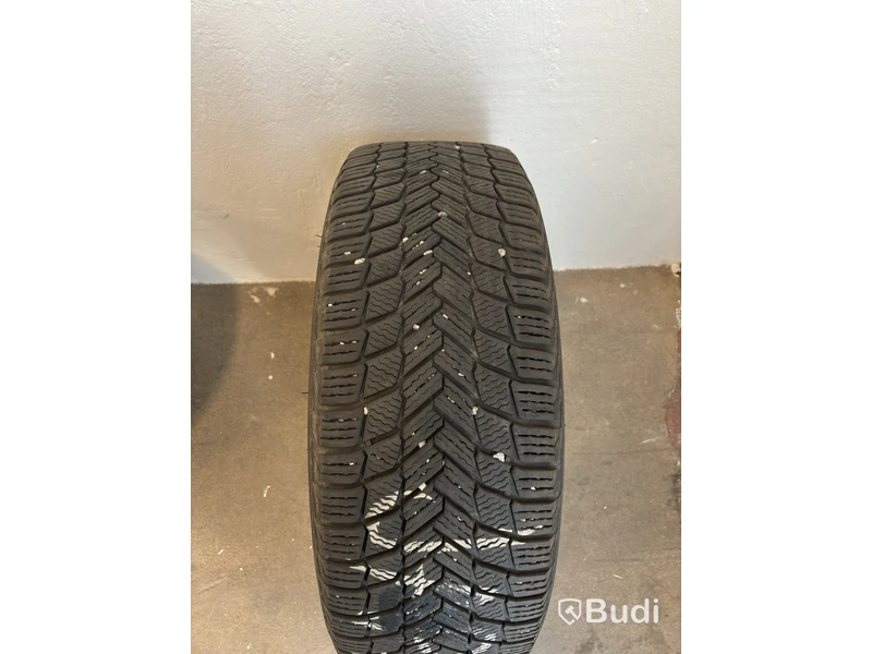 4 st. Vinterhjul Michelin, 235/55 R19, odubbade