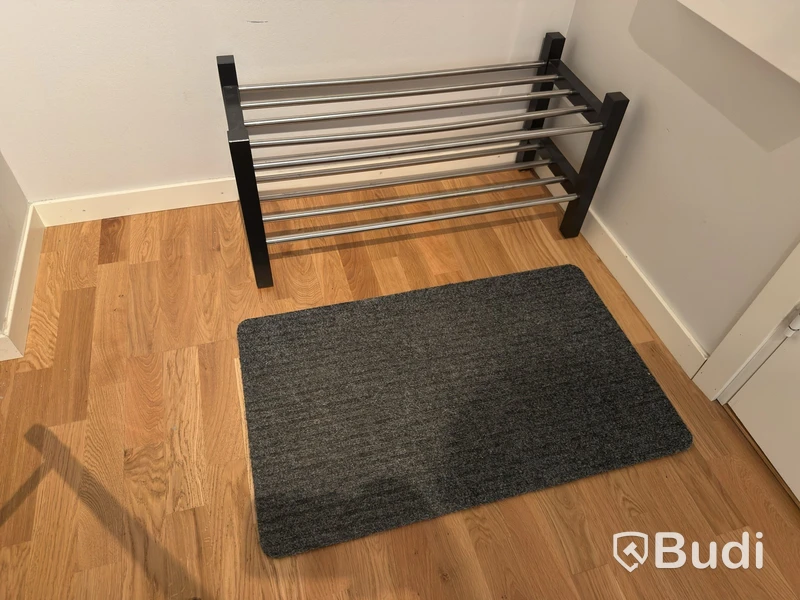 Inventarier till fullt möblerad tvårummare - se alla bilder för komplett innehåll