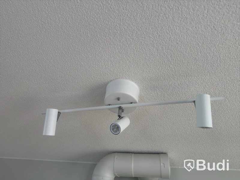 Inventarier till fullt möblerad tvårummare - se alla bilder för komplett innehåll