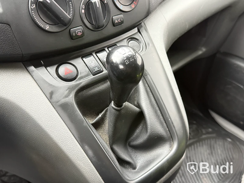 Skåpbil Nissan NV200 1.5 dCi -2015 | Takräcke