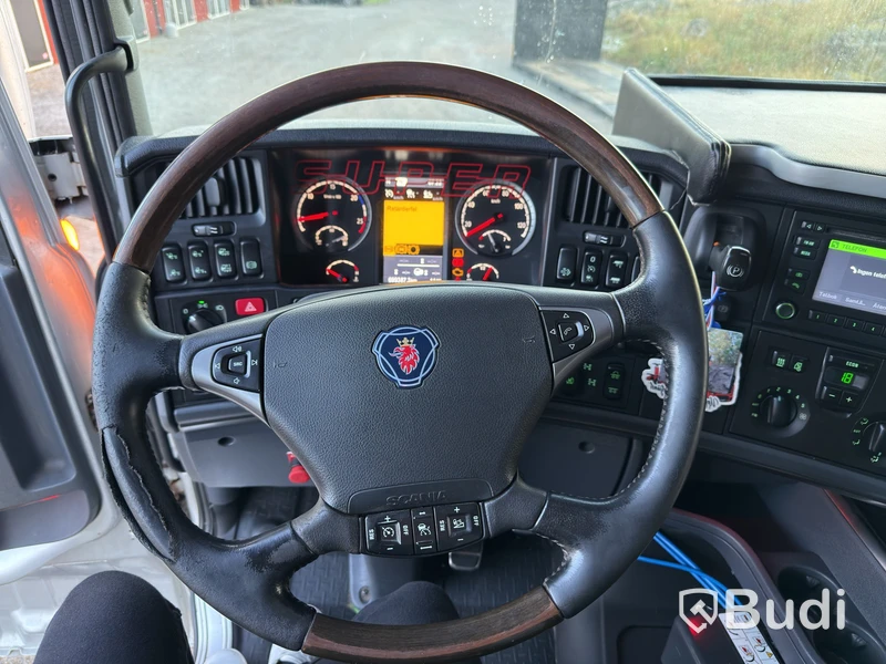 Hooklift truck | Snow plough truck | Scania R580LB8X4*4HNB -2017 | DIESEL