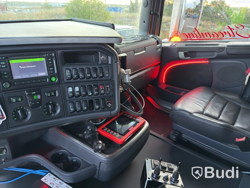 Hooklift truck | Snow plough truck | Scania R580LB8X4*4HNB -2017 | DIESEL