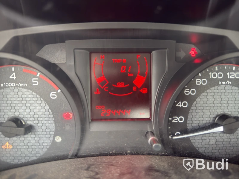 Bärgningsbil | Isuzu -2018 | DIESEL