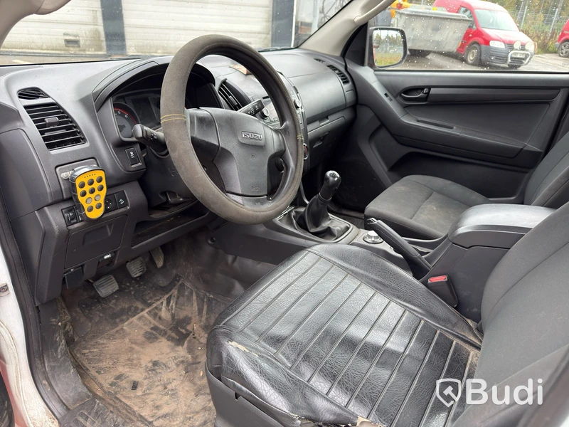 Bärgningsbil | Isuzu -2018 | DIESEL