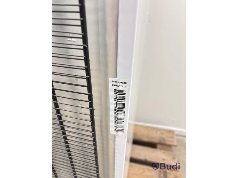 Elvita fridge freezer, 322 litres