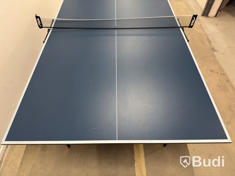 Foldable Stiga table tennis table