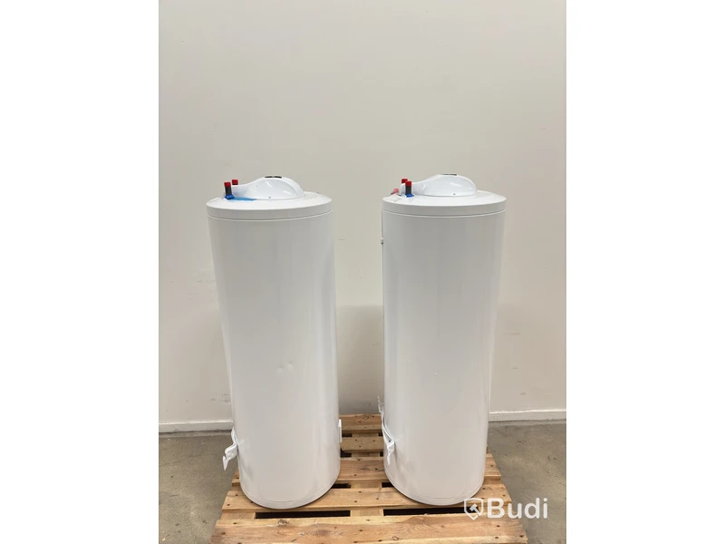 2 Water Heaters