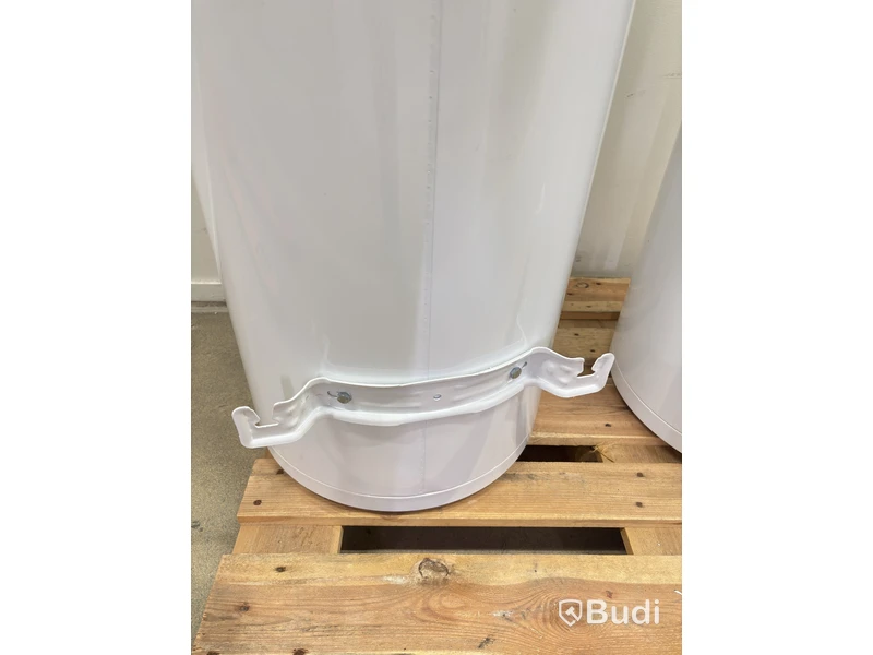 2 Water Heaters