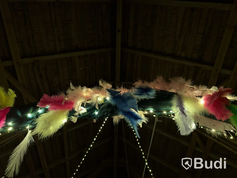 Ceiling-mounted lighting installation, approx. 400 cm