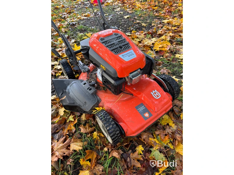 Husqvarna LB 251S lawn mower, side discharge