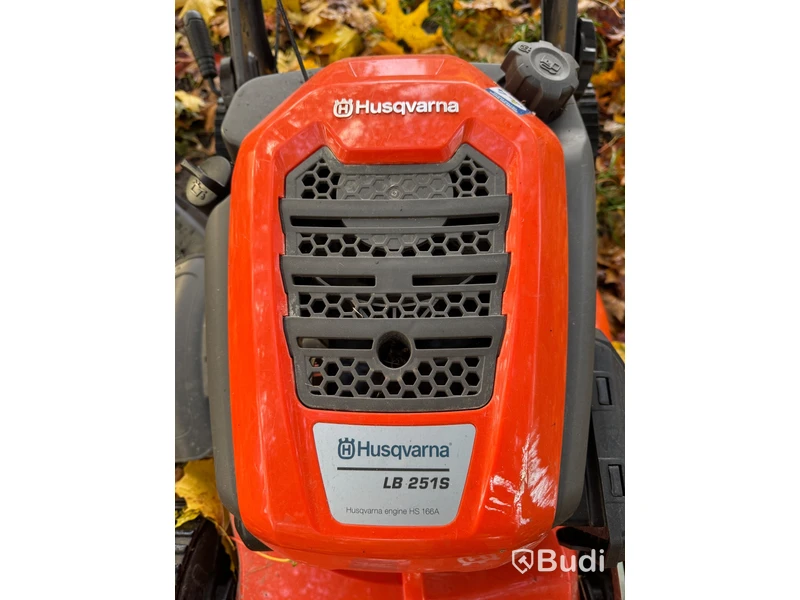 Husqvarna LB 251S lawn mower, side discharge