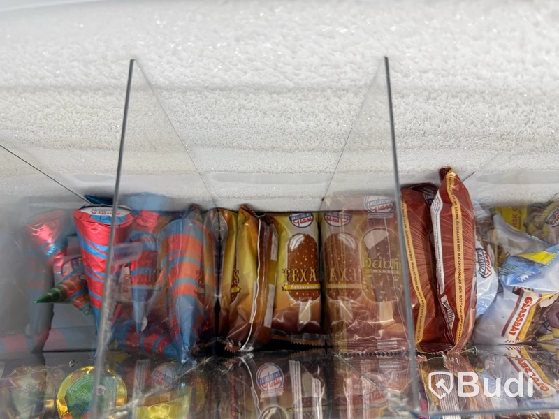 Mixed lot of food items