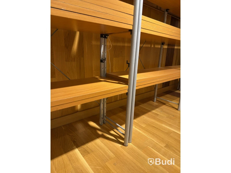 Shelving units, 17 end frames and 78 shelves