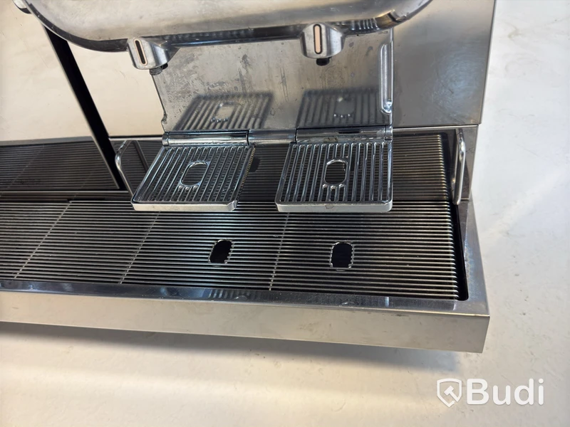 Coffee Machine / Espresso Machine Nespresso Aguila 420 Pro