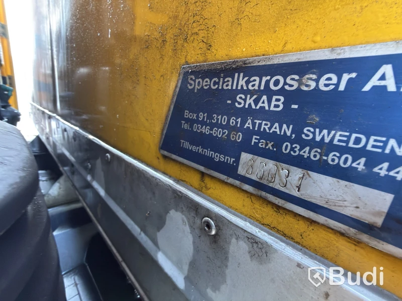 Volvo FH 6X2 Long-Haul Truck - 2019 | DIESEL | Low Mileage | Box Body from 2021