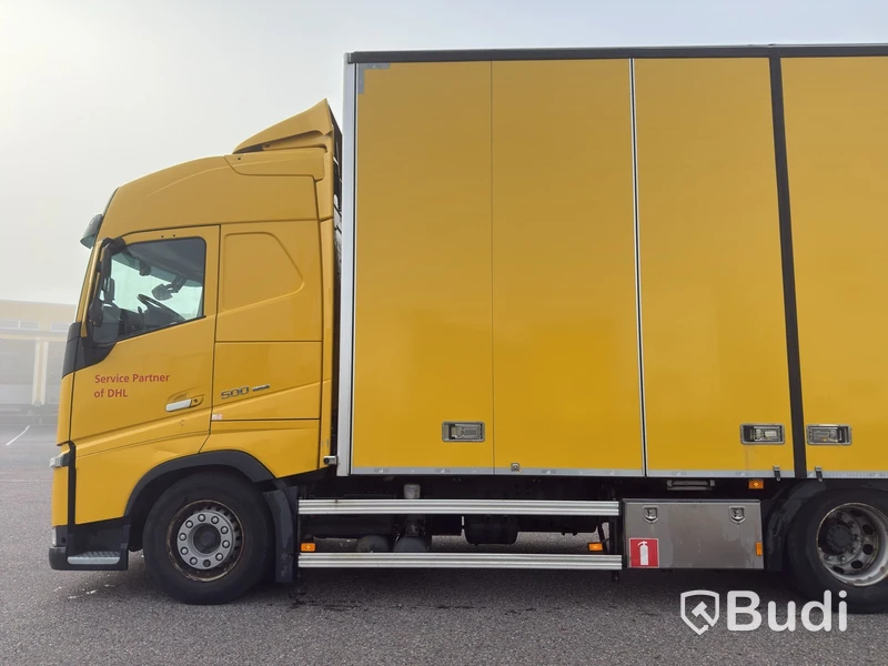 Volvo FH 6X2 Long-Haul Truck - 2019 | DIESEL | Low Mileage | Box Body from 2021