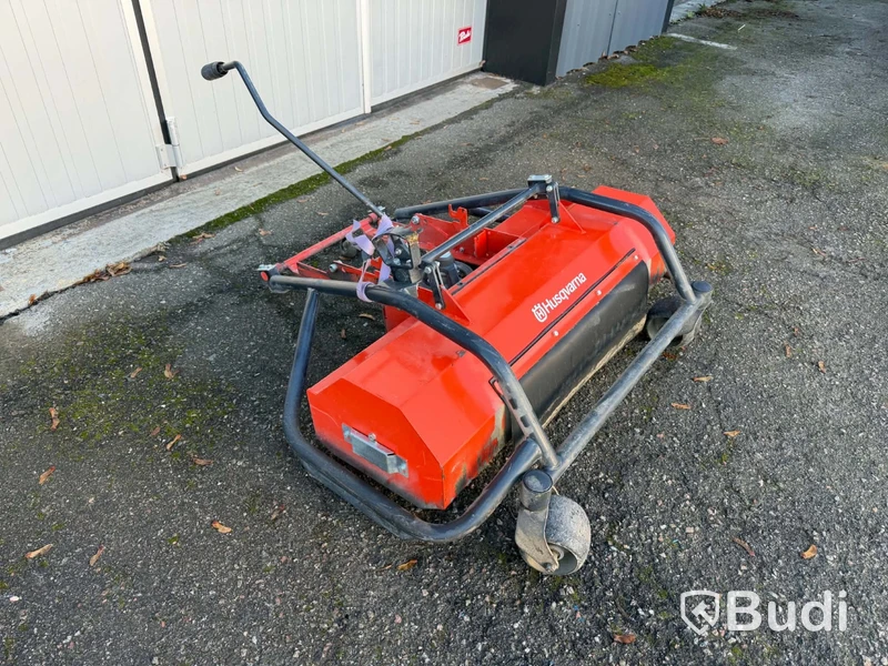 Husqvarna flail mower P 524