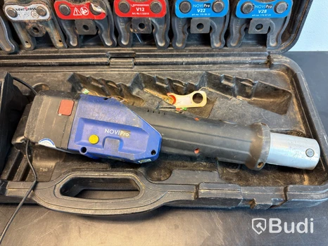 Rörpress Novipro Compact, pressbackar V12–V28