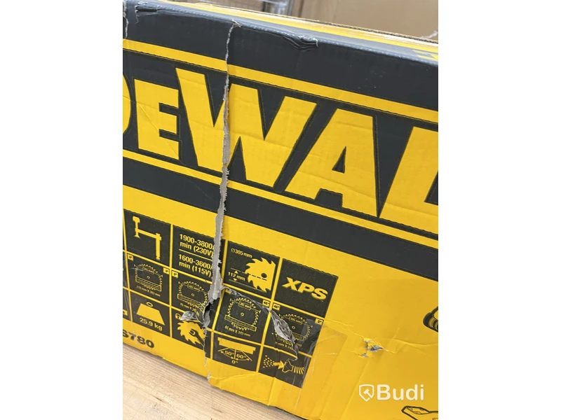(NEW) DEWALT DWS780 SLIDING MITRE SAW, 305 MM. XPS. 1675W. 230V NOTE: DAMAGED BOX!