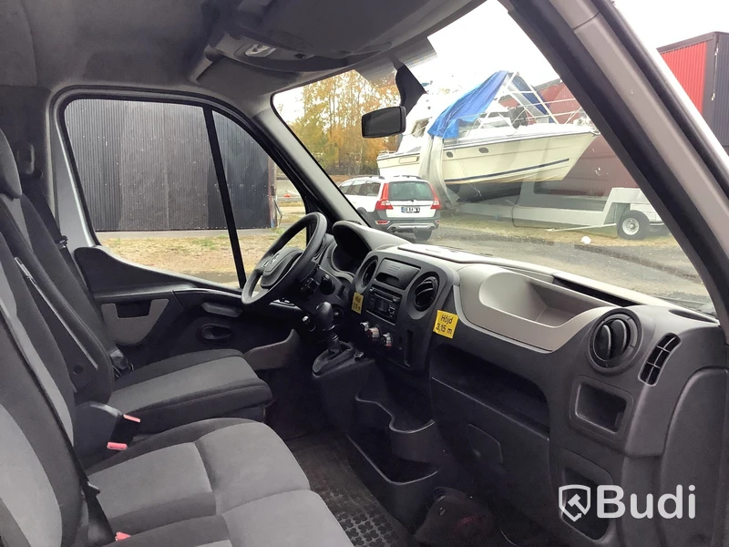 Renault Master Refrigerated Van | Carrier