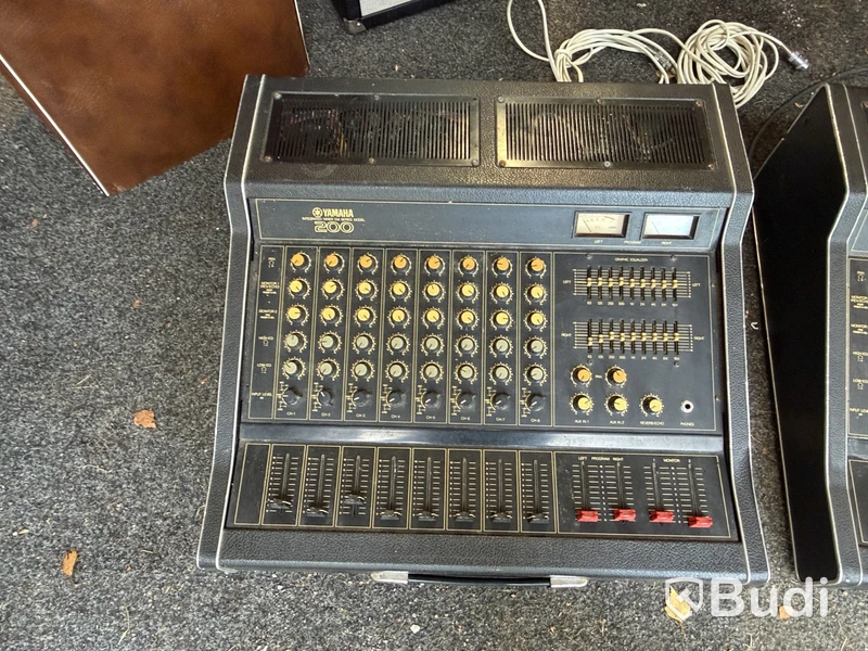 Mixerbord & högtalare (Vintage)