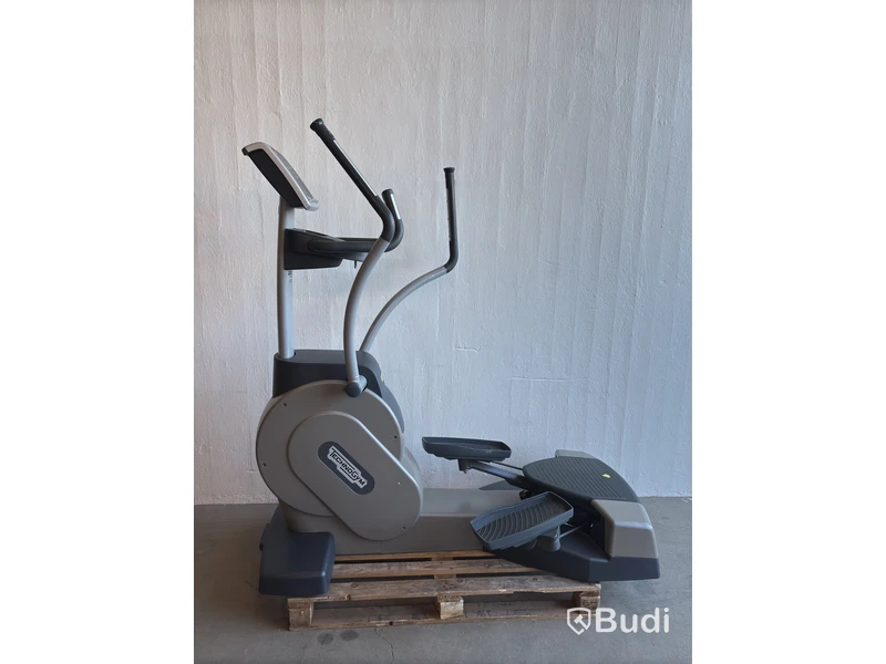 Technogym Crossover 700 SP Cross Trainer