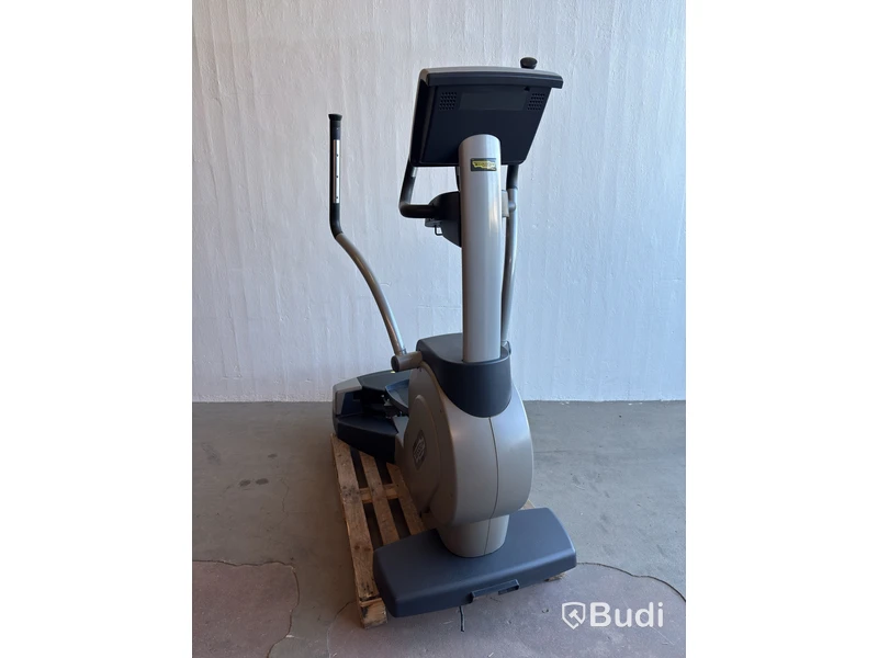 Technogym Crossover 700 SP Cross Trainer