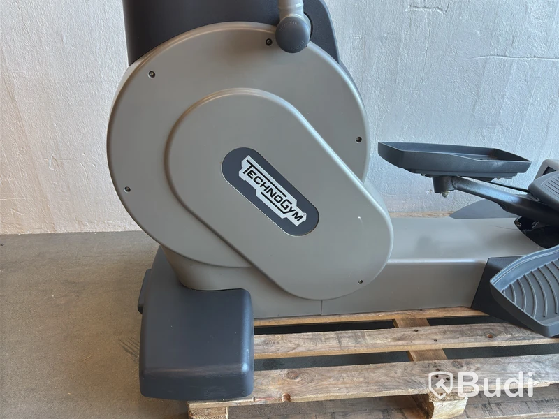 Technogym Crossover 700 SP Cross Trainer