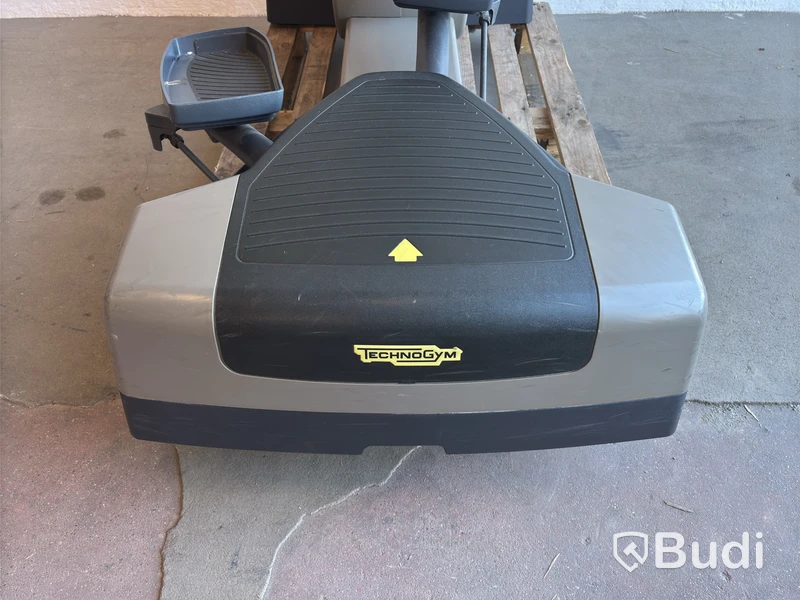 Technogym Crossover 700 SP Cross Trainer