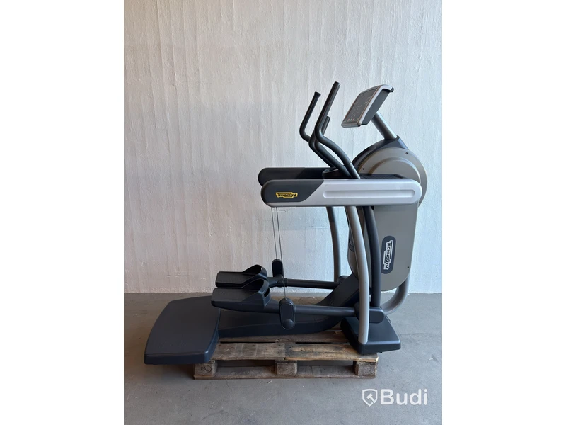 Technogym cross trainer with display