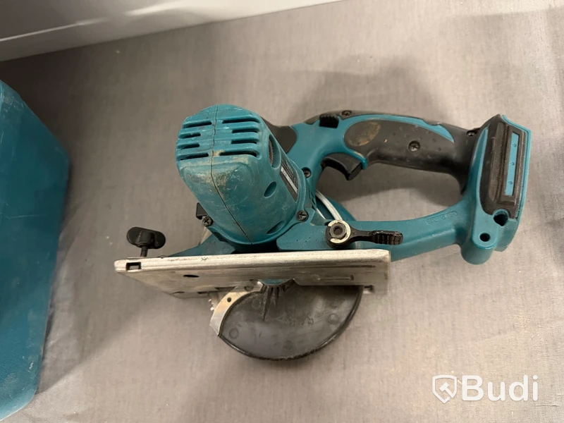 Makita BCS550 Circular Saw, 18 V