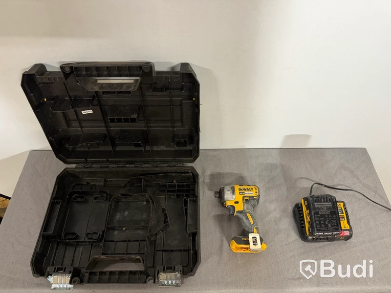 DeWalt DCF887 Impact Driver, 18V