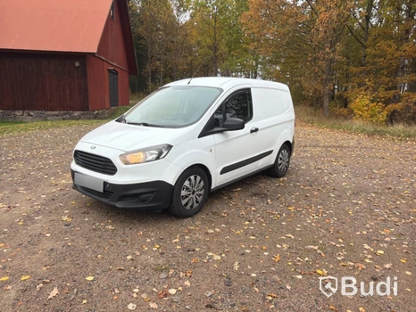 Ford Transit Courier -2017